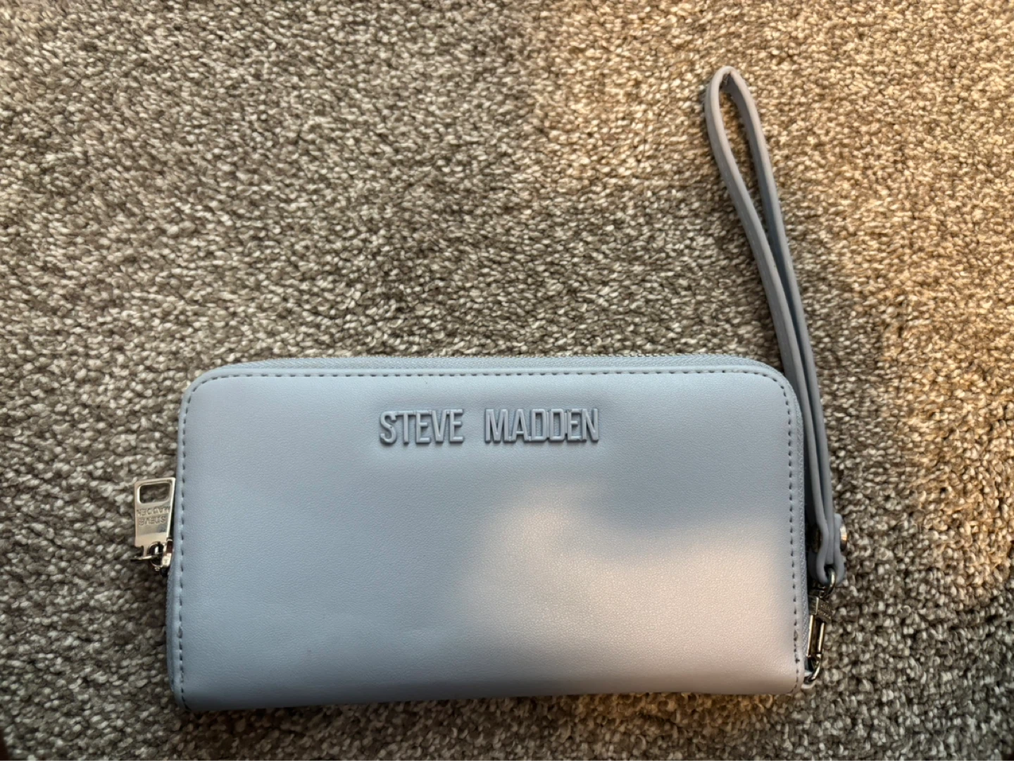 Steve Madden Wristlet, Cosmetic Bag, and Crossbody Set - photo 2