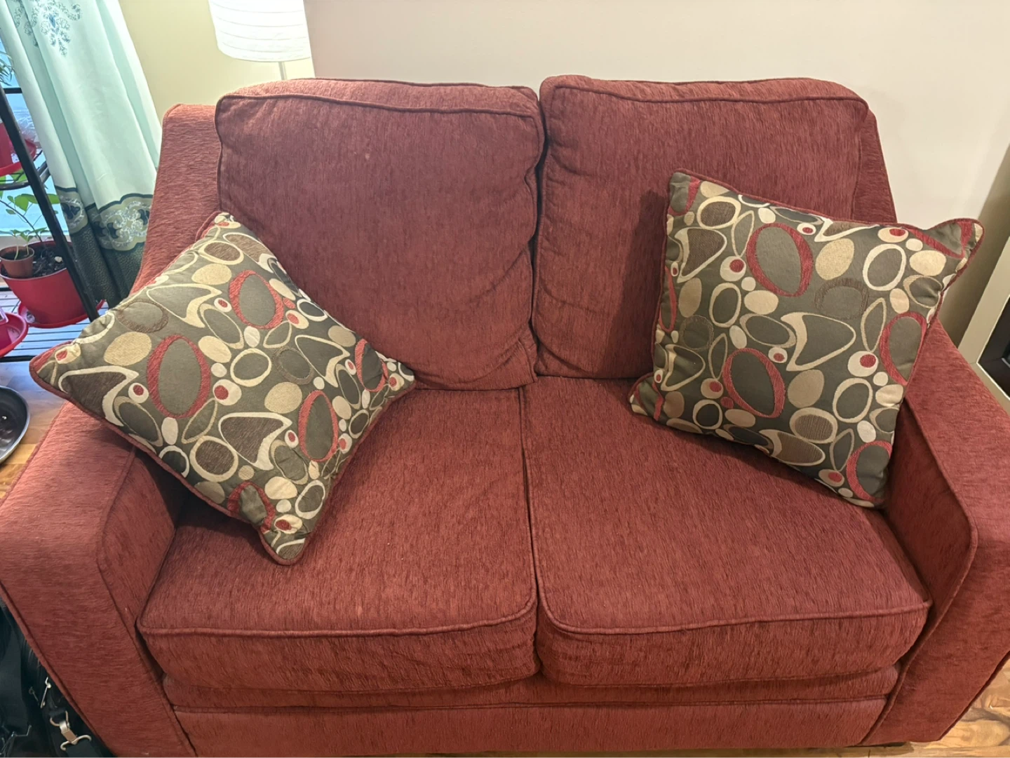 Living Room Set – 2 Couches + Coffee Table + Carpet - photo 2