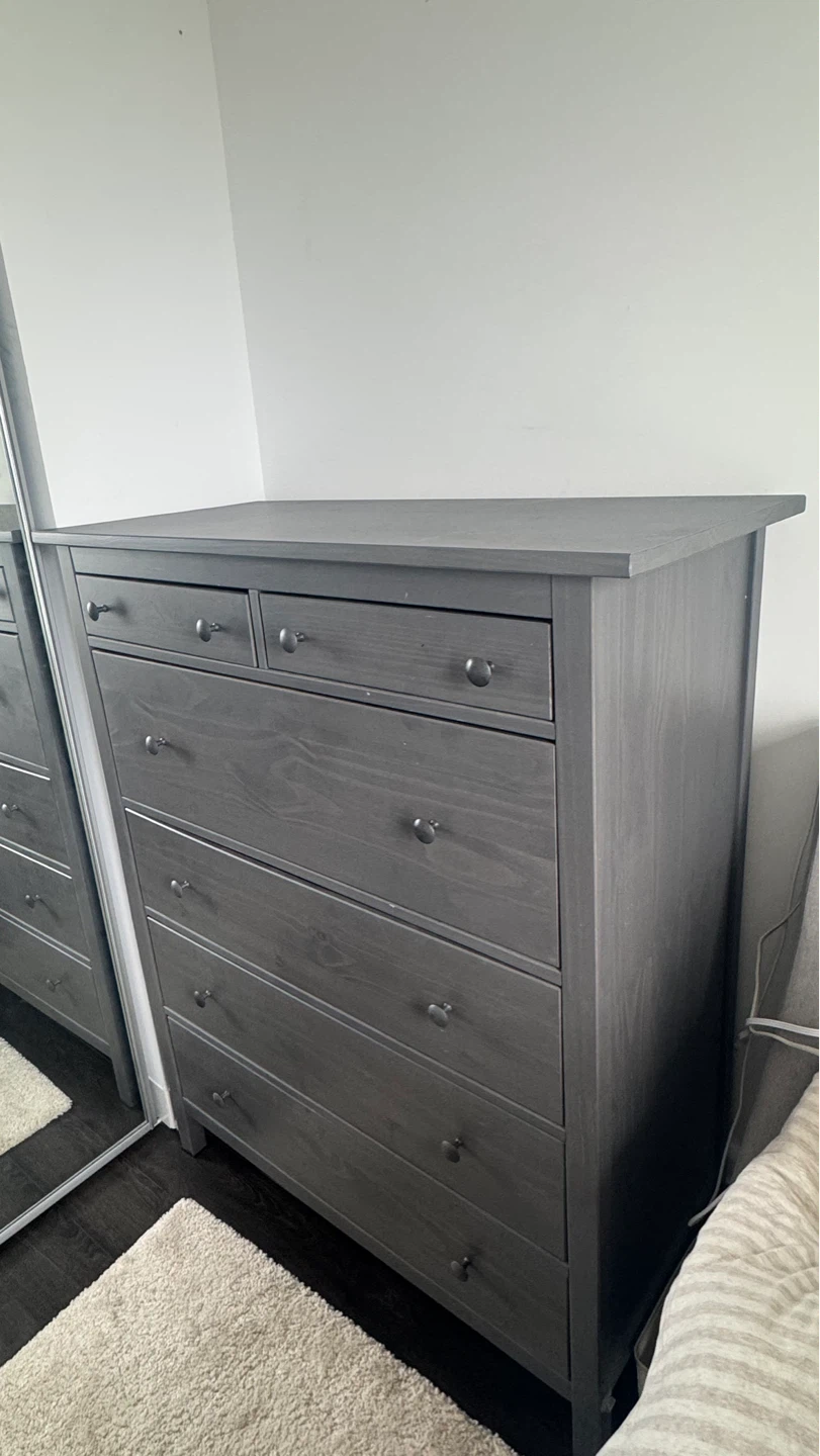 Grey 6-Drawer Dresser - photo 2