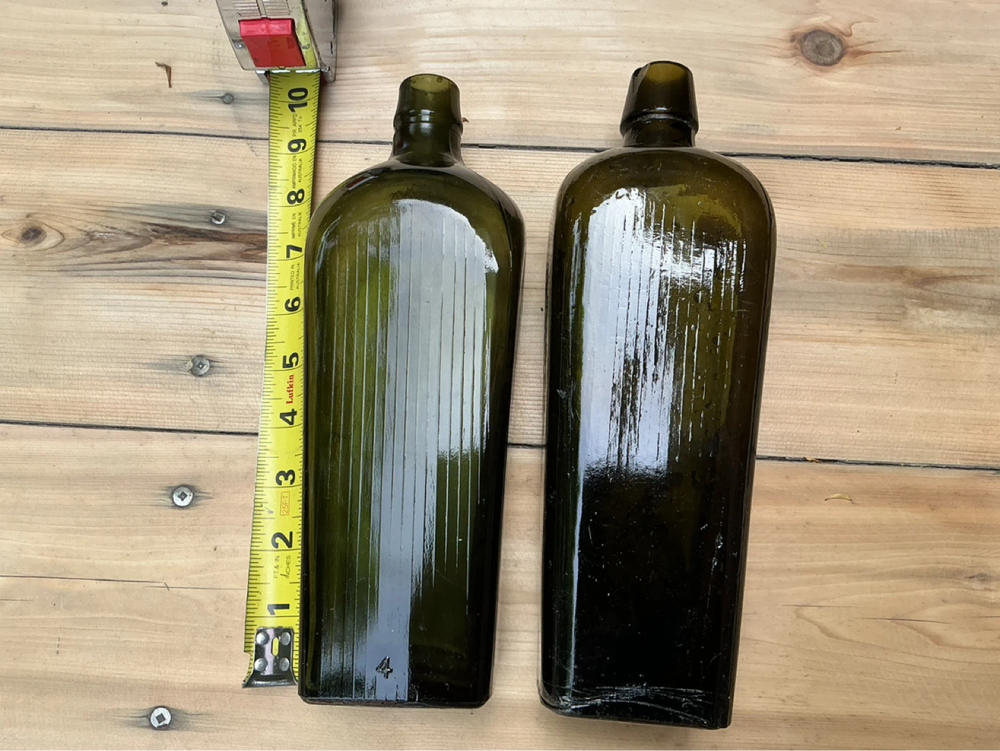 Pair of Antique Dark Green Glass Bottles ! - photo 3