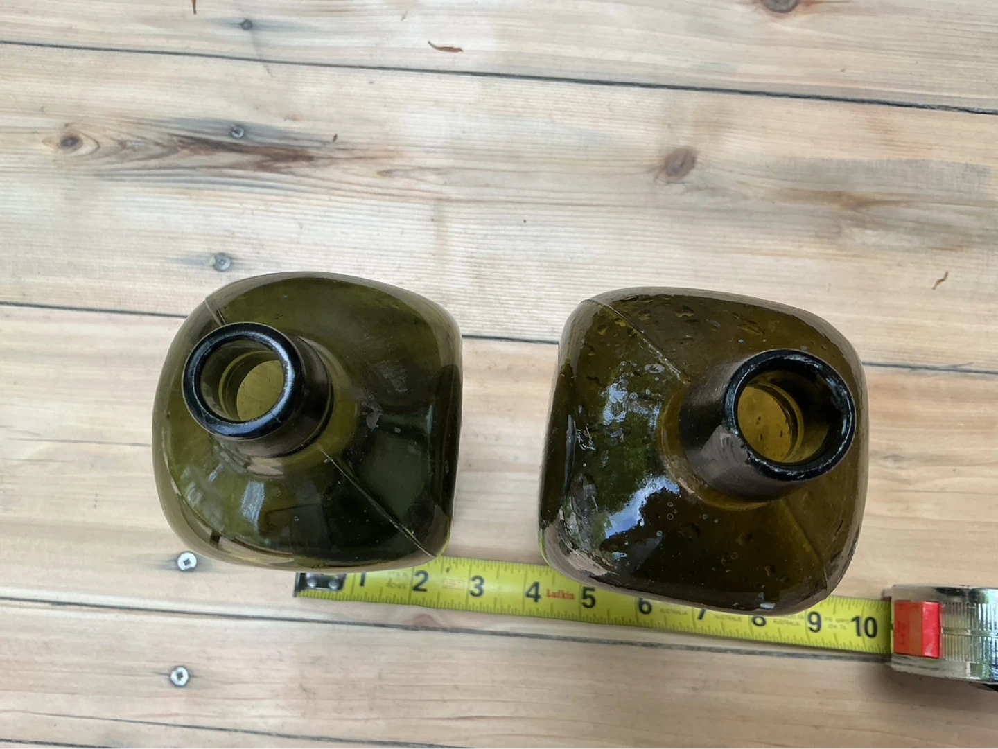 Pair of Antique Dark Green Glass Bottles ! - photo 2