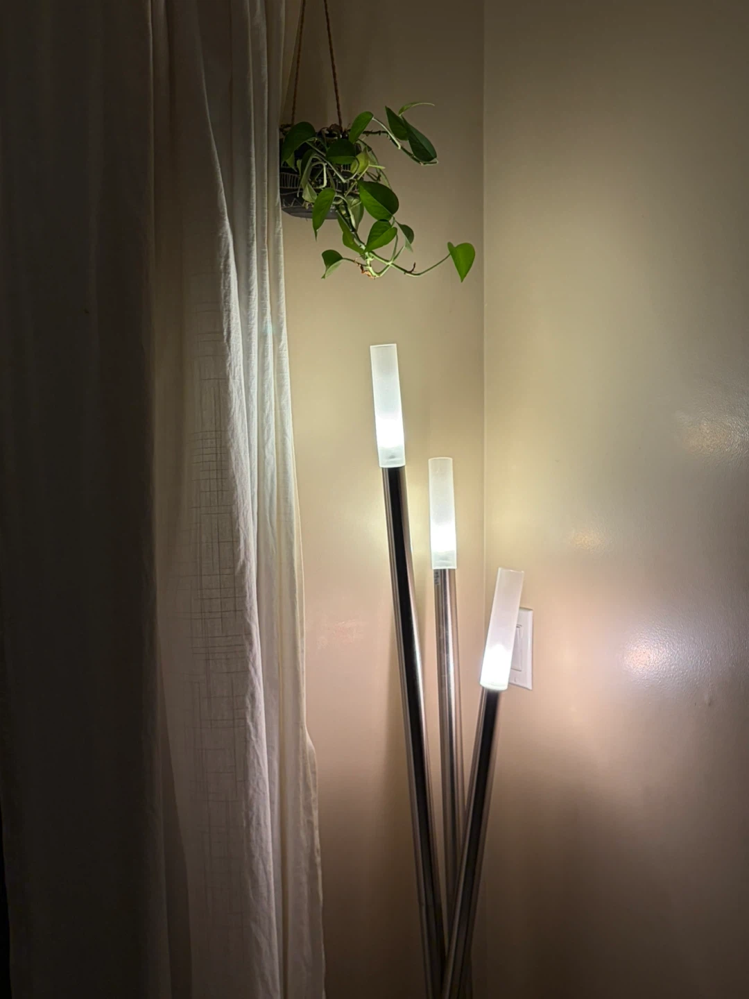 Modern Floor Lamp with 3 Lights - photo 2