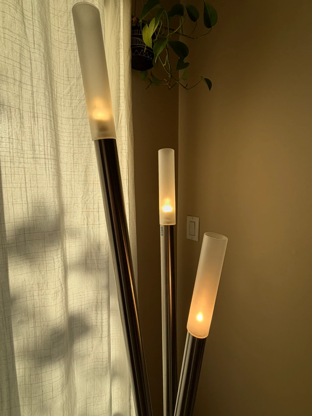 Modern Floor Lamp with 3 Lights - photo 5