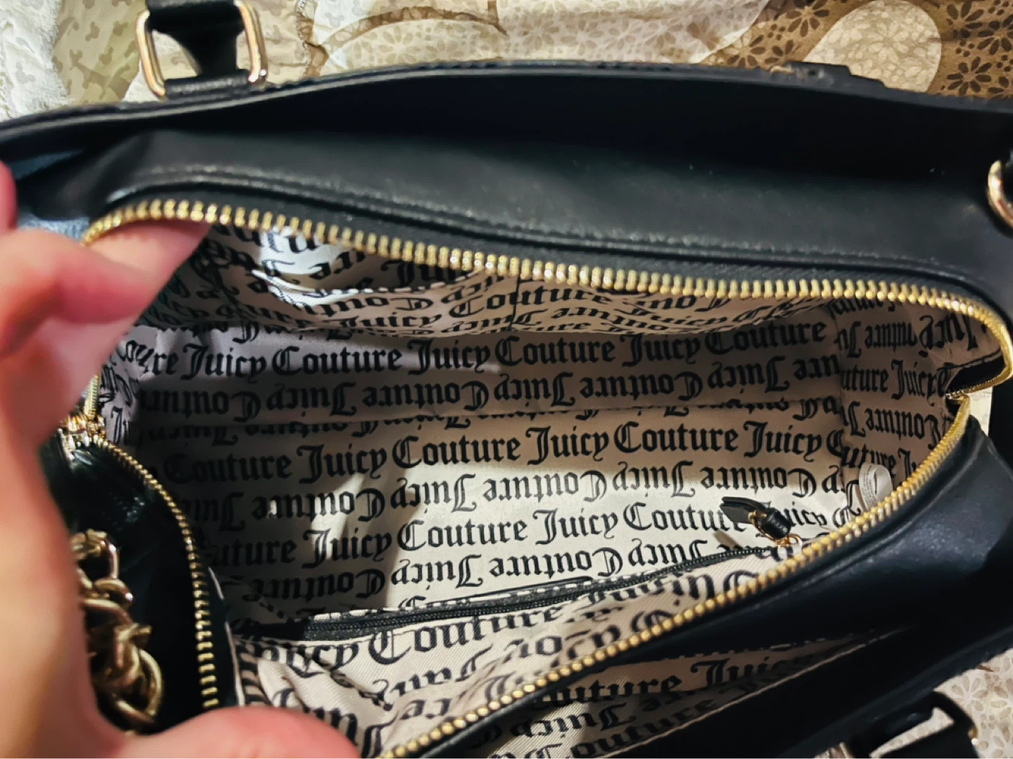 Juicy Couture Black "Miss Independent Satchel" Handbag - photo 4