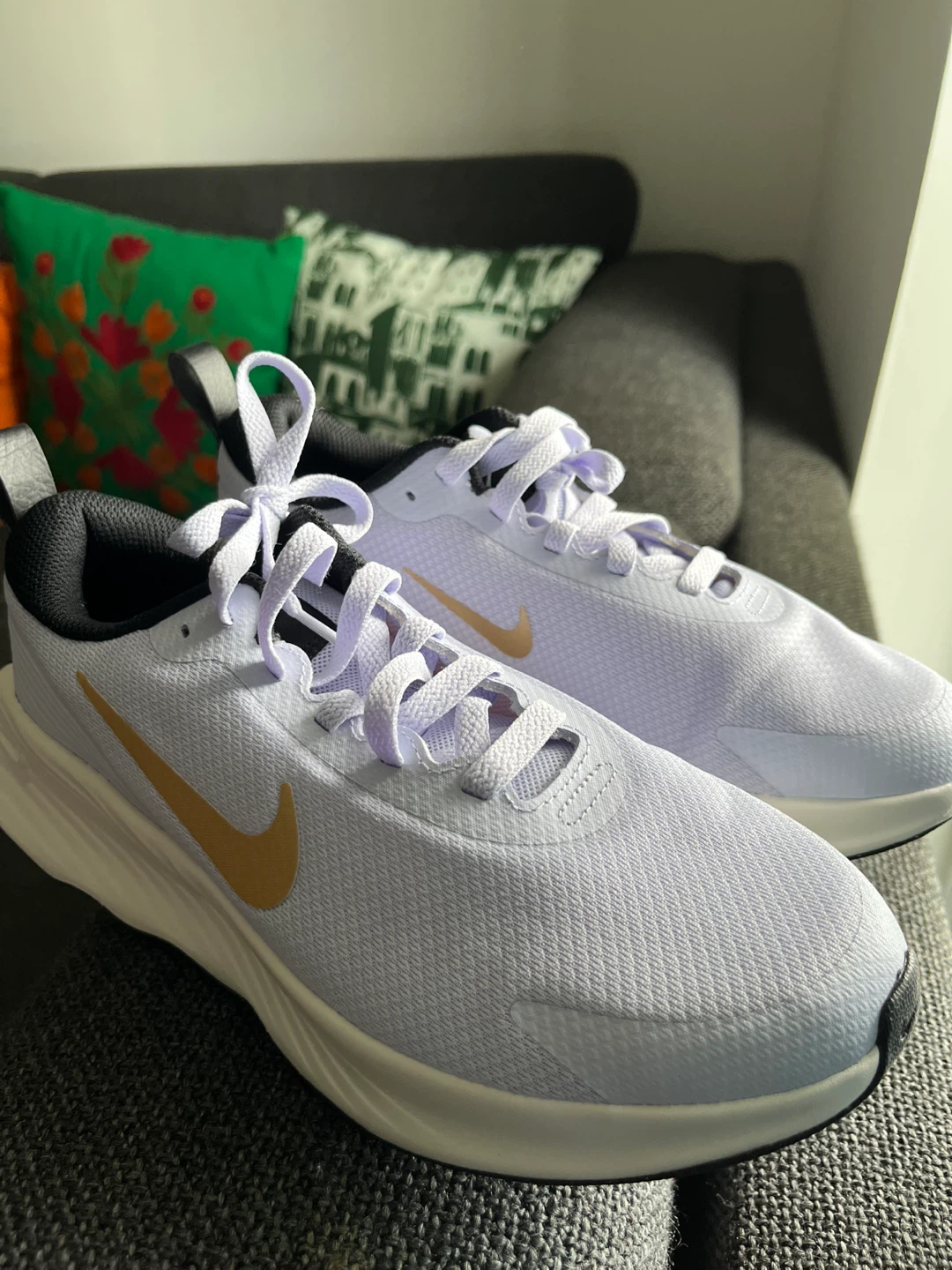 Nike Women's Running Shoes Size 8