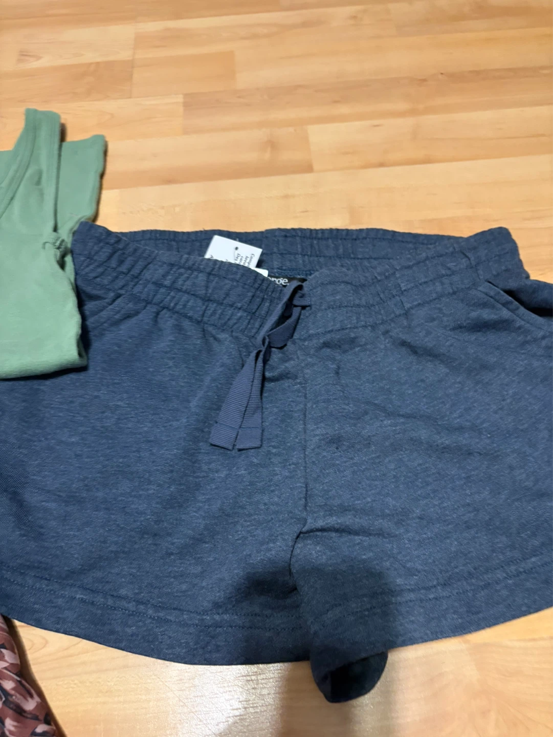 New Tank Top & Shorts & Leggings Bundle - photo 2