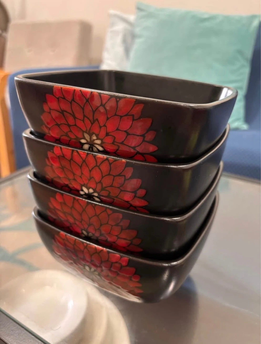 Set of 4 Black Square Bowls with Red Floral Design