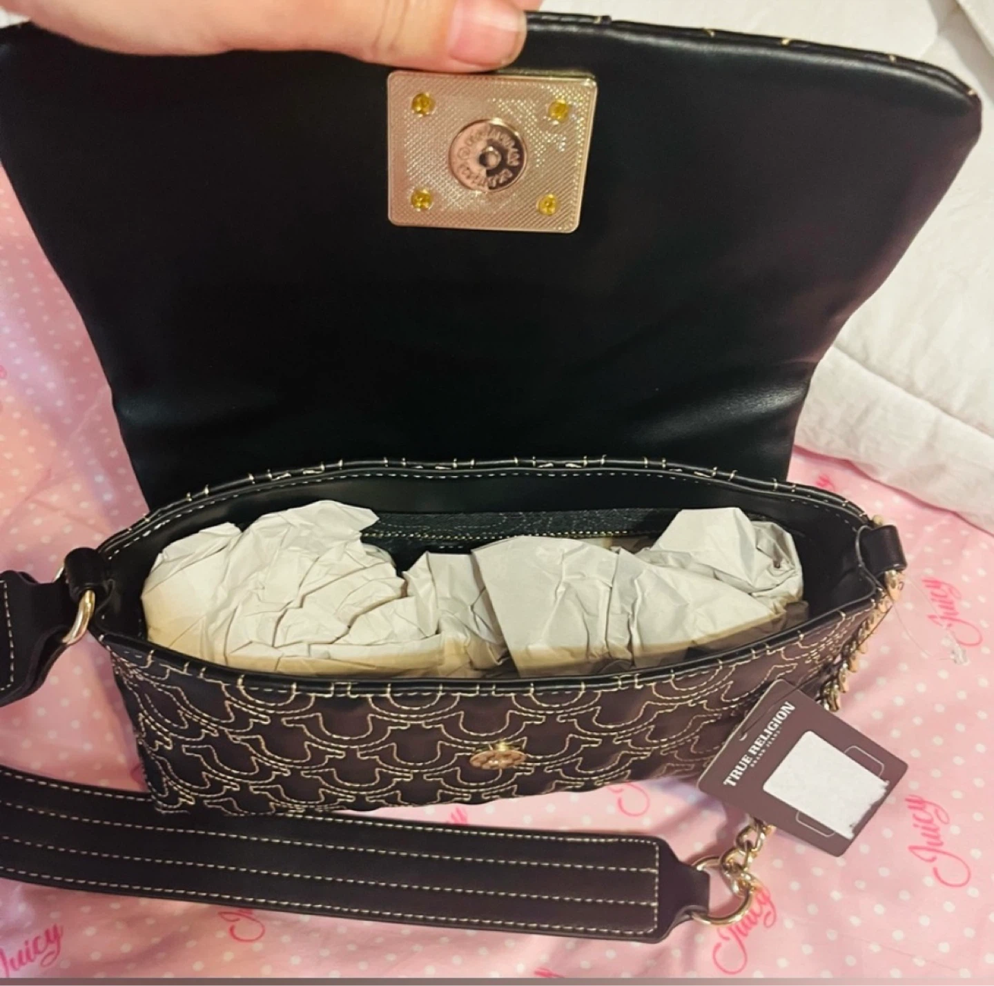 True Religion Black Quilted Shoulder Bag - photo 4