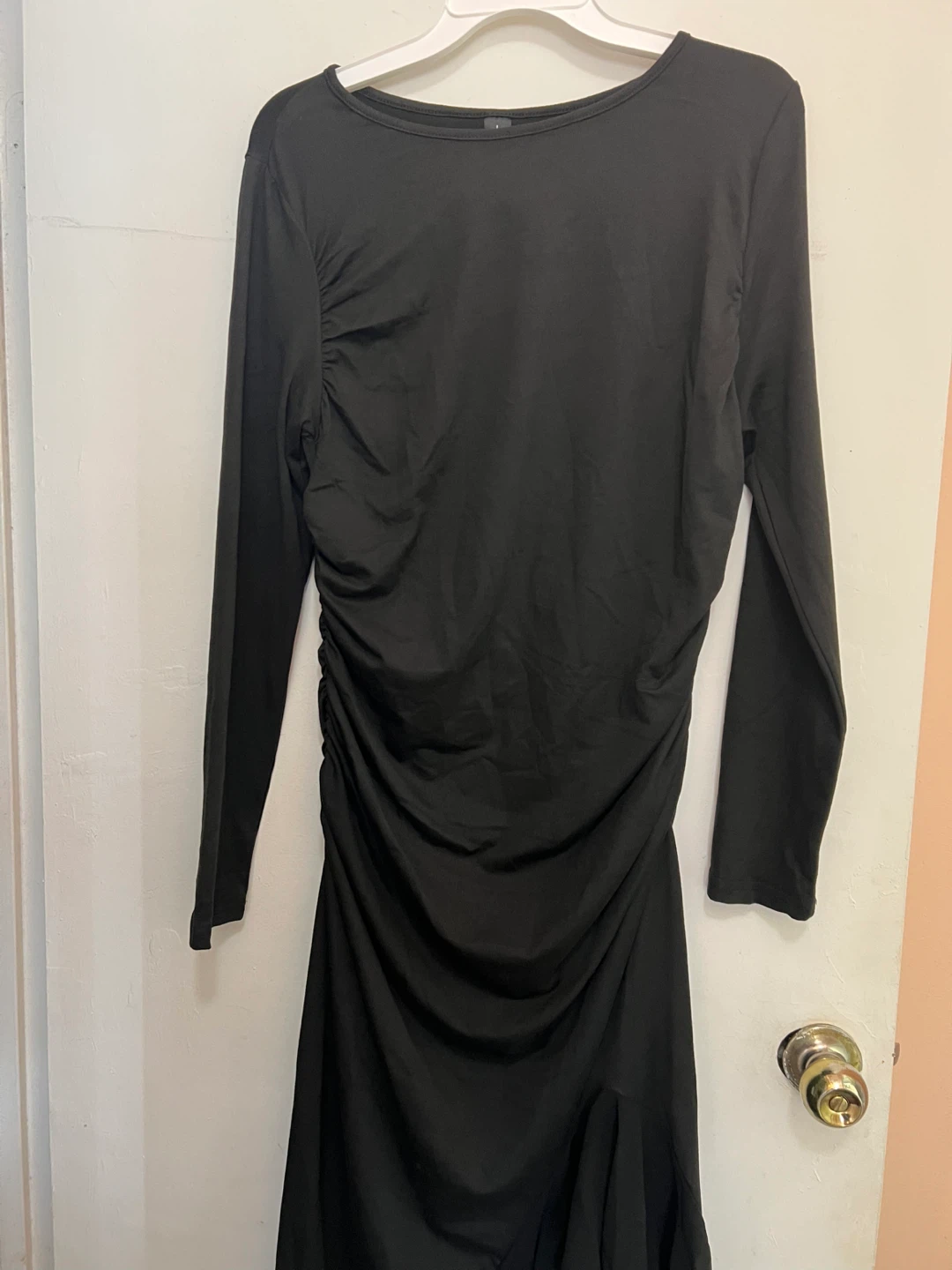 Black Long Sleeve Ruched Dress - photo 2