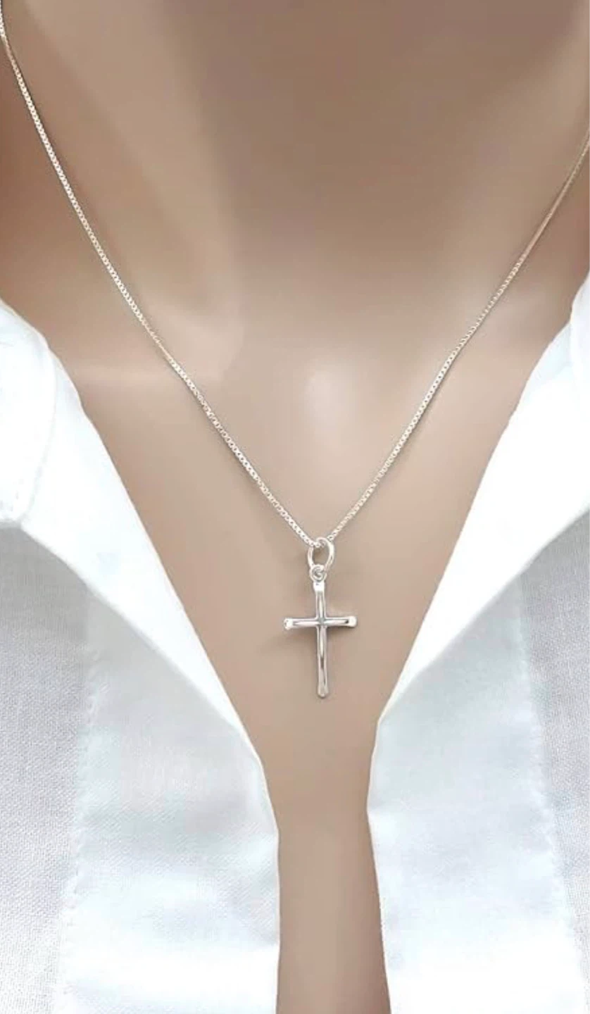 New Silver Cross Pendant Necklace