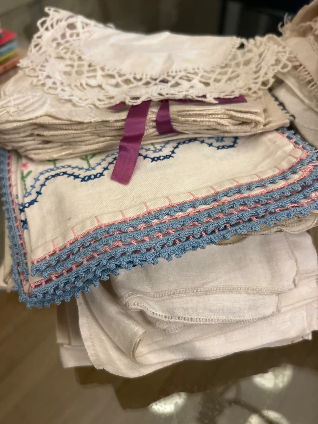 Vintage Assorted Fabric Napkins and Doilies - photo 2