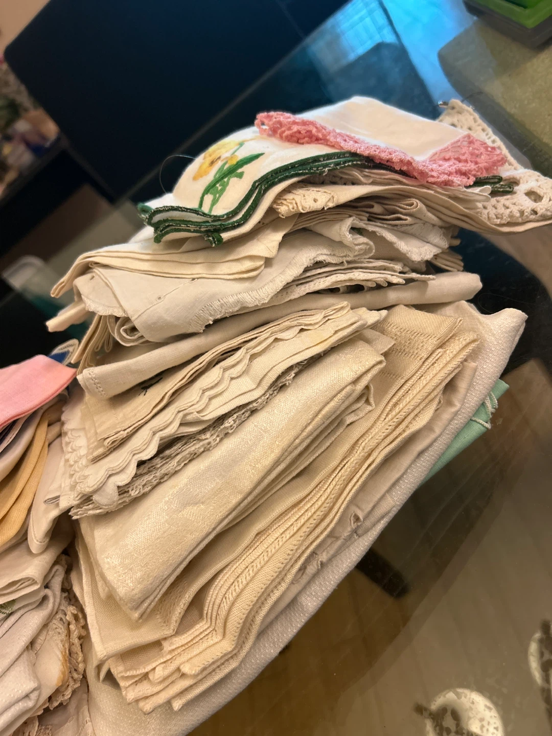 Vintage Assorted Fabric Napkins and Doilies - photo 4