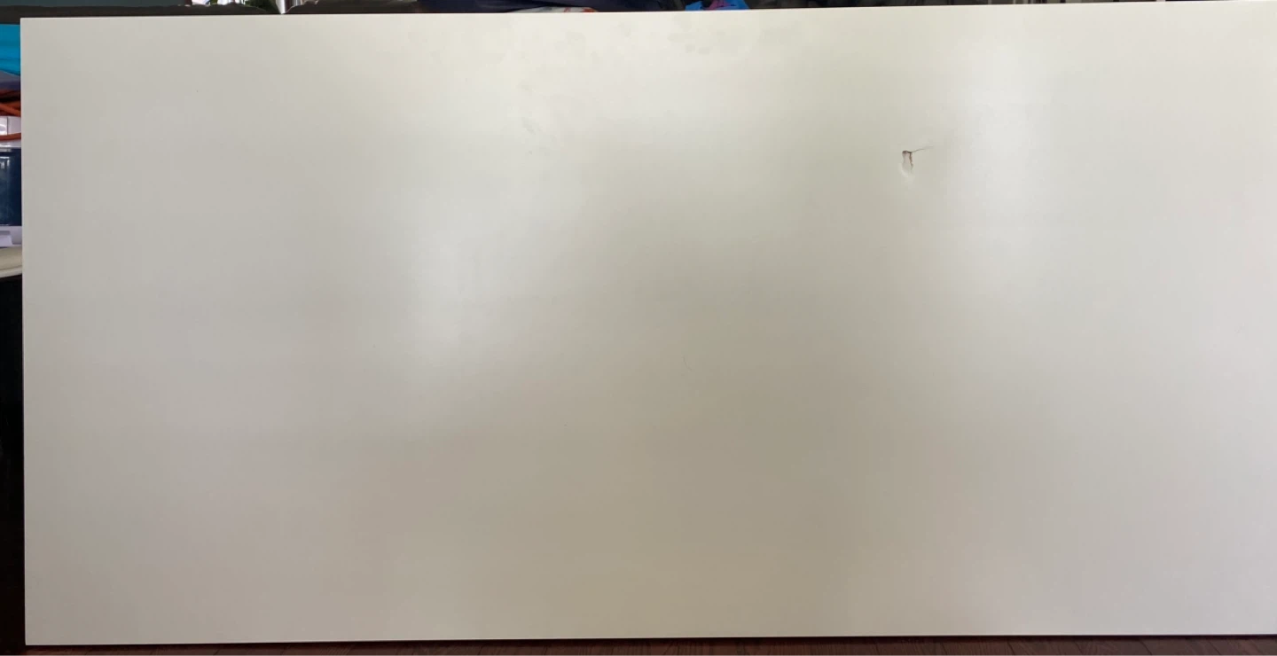 Moving sell: Ikea Desk top table