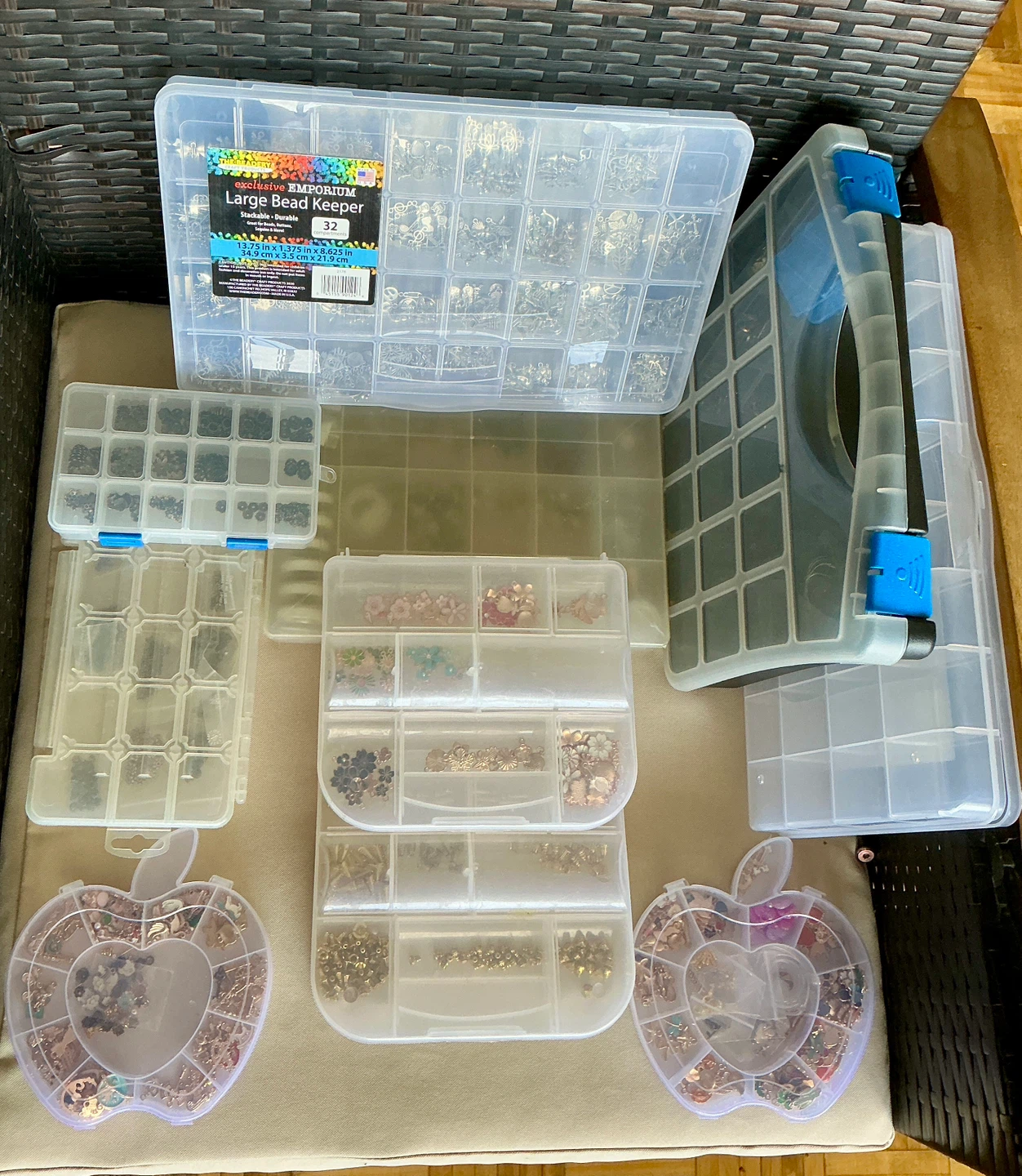 IKEA Craft Cabinet with Jewelry Making Lot - photo 4
