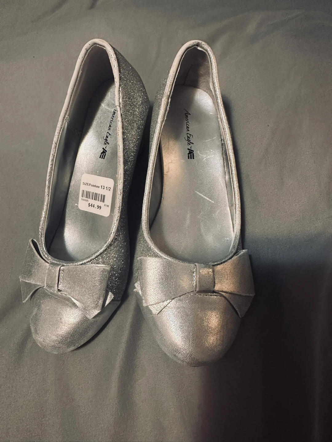 American Eagle Silver Glitter Bow Heels - Size 13 1/2 - photo 2