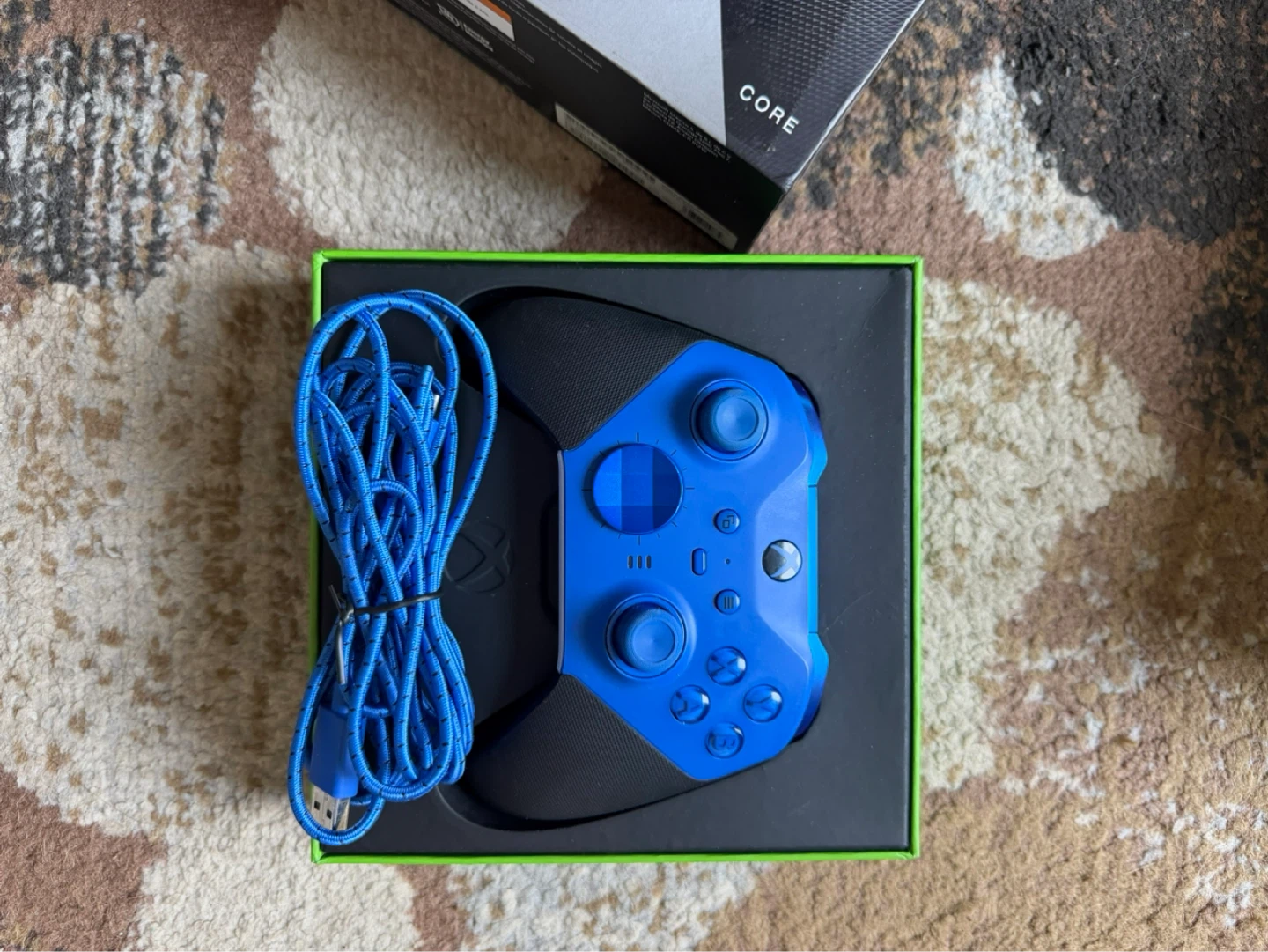 Xbox Elite Series 2 Wireless Controller – Excellent Condition - photo 4