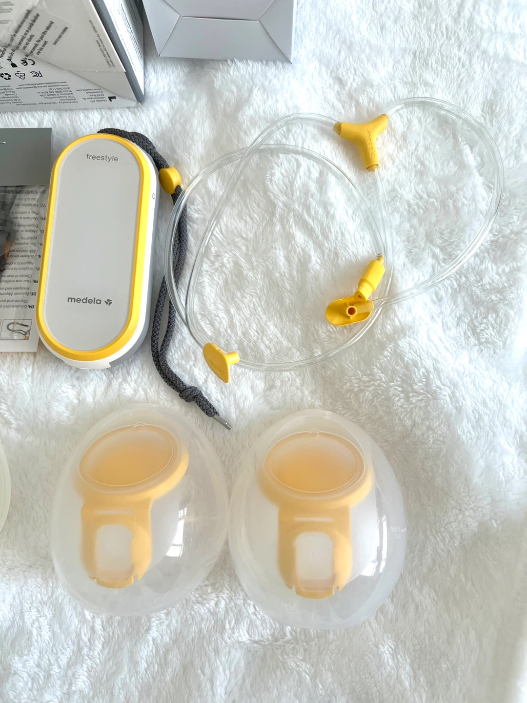 Medela Freestyle Double Electric Breast Pump - photo 3