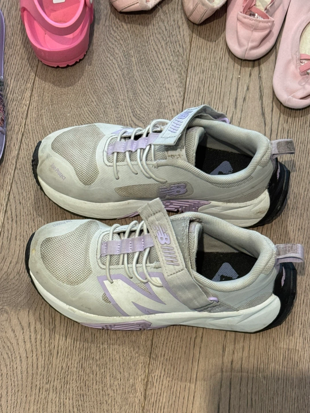 Size 13 New Balance Kids Running Shoes - photo 2