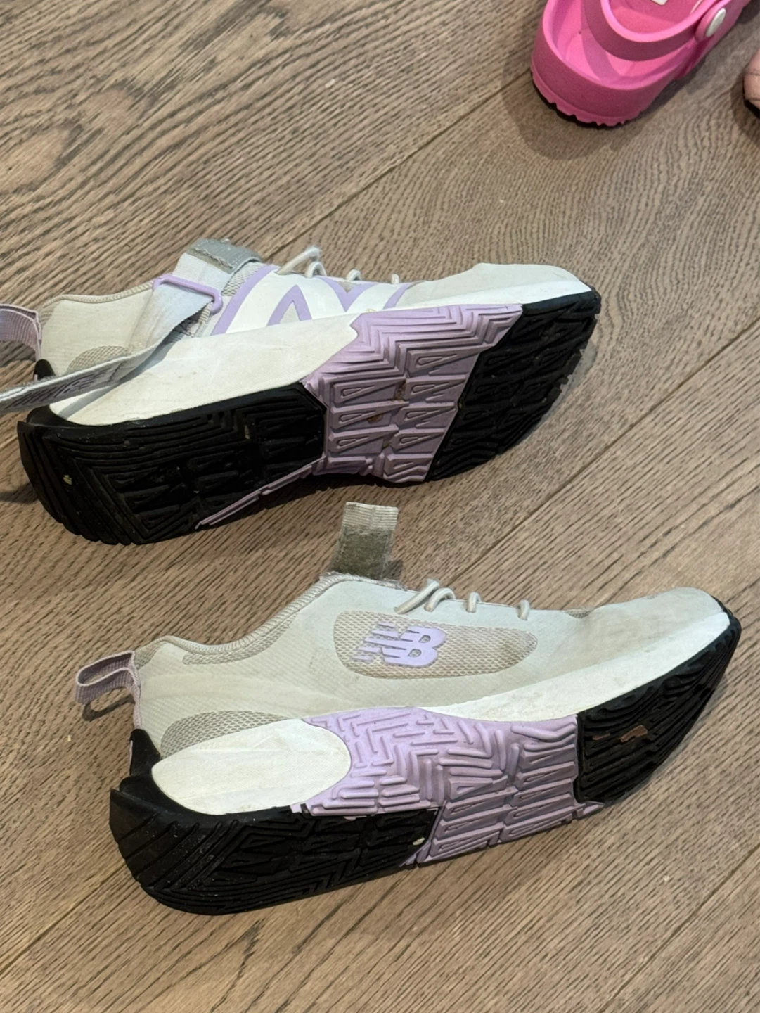 Size 13 New Balance Kids Running Shoes - photo 4
