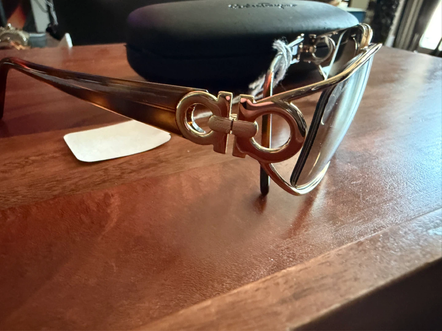 Salvatore Ferragamo Sunglasses New - photo 3