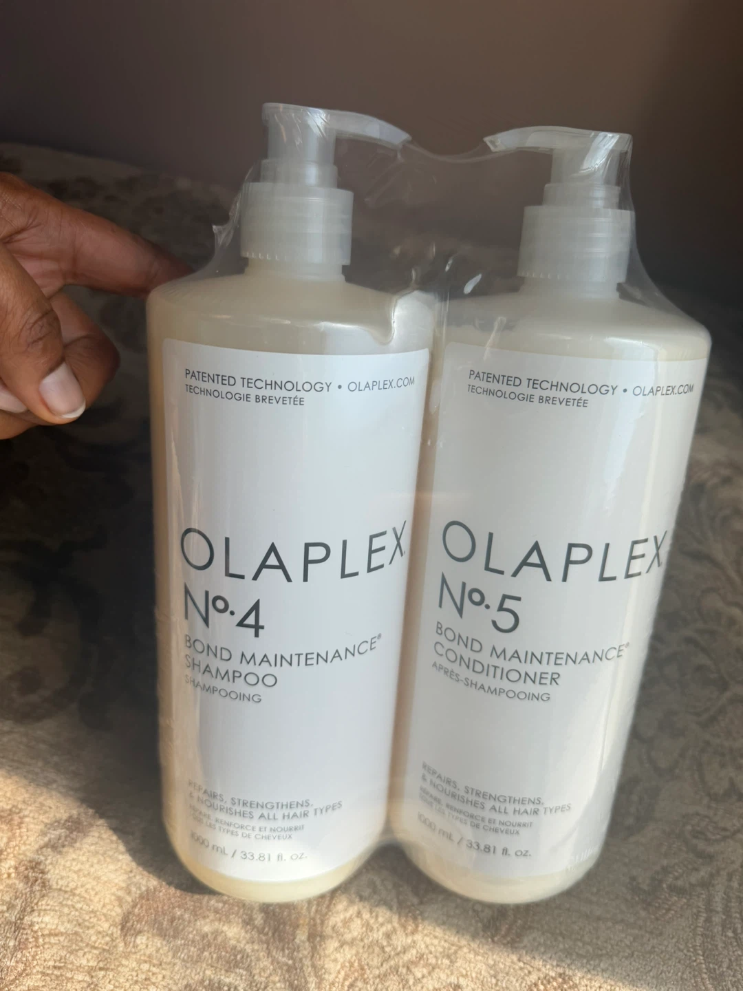 Olaplex No.4 & No.5 Bond Maintenance Shampoo & Conditioner Set