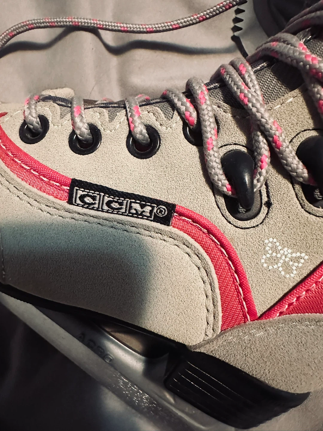 CCM Jamie Girl Ice Skates