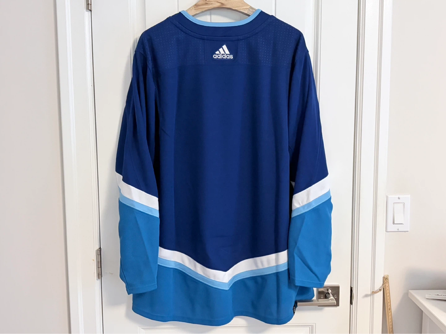 BNWT Authentic Adidas 2022 NHL All Star Game Western Jersey 60 - photo 5