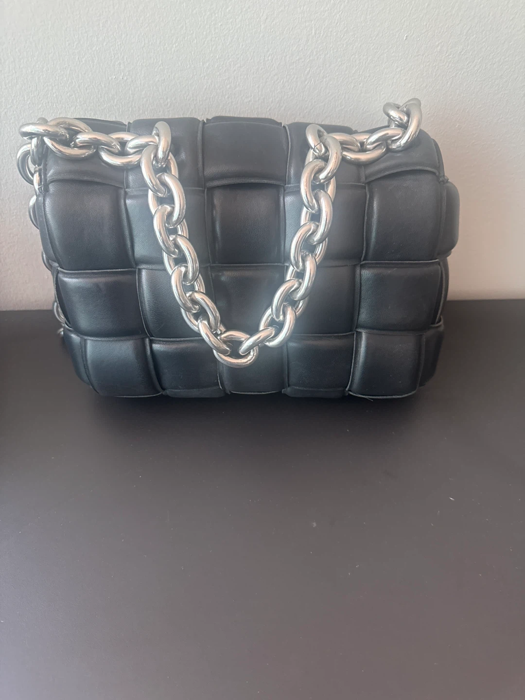 Black Padded Woven Leather Crossbody Bag Chunky Silver Chain - photo 3