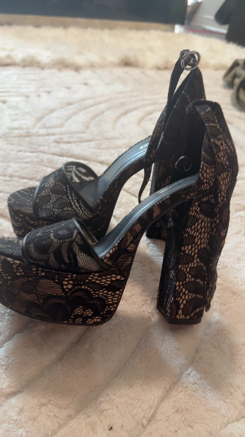 Steve Madden Lace Platform Heels