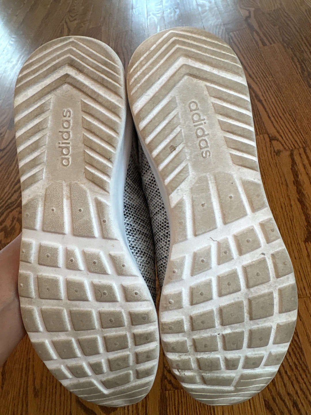 Adidas Cloudfoam Super Shoes - Women's US 6 - photo 3
