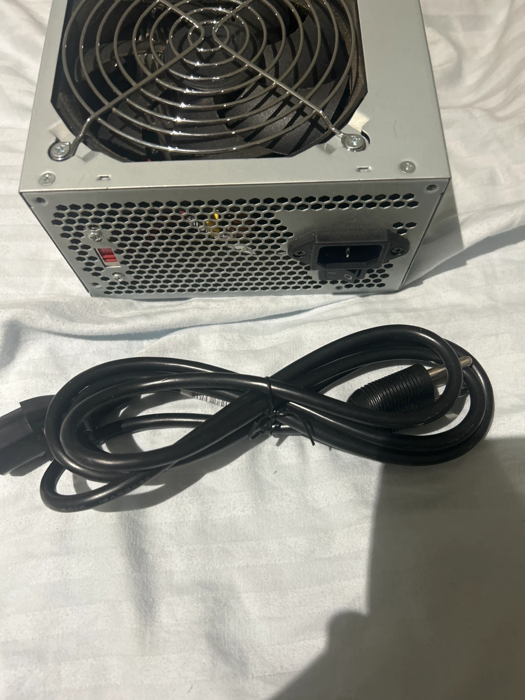 Thermaltake TT-500NL2NK-A 500W Power Supply - photo 3