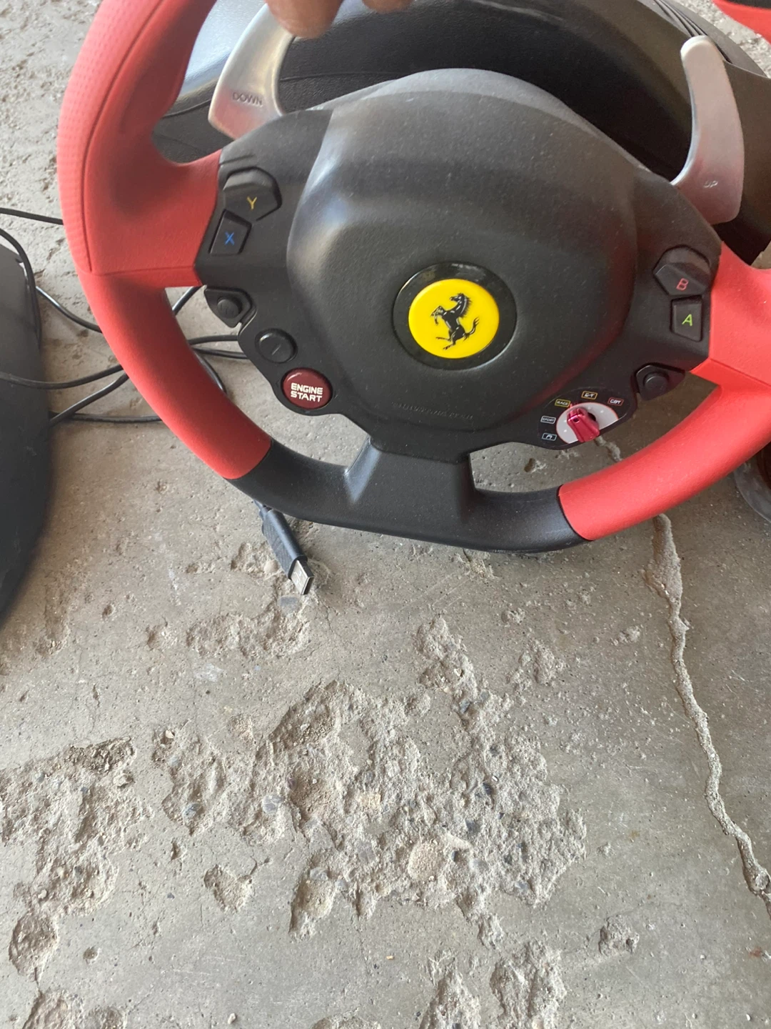 Thrustmaster Ferrari Racing Wheel & Pedals