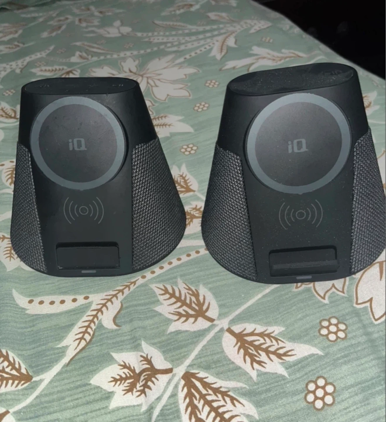 iQ Wave Home Speaker with MagSafe Wireless Charging