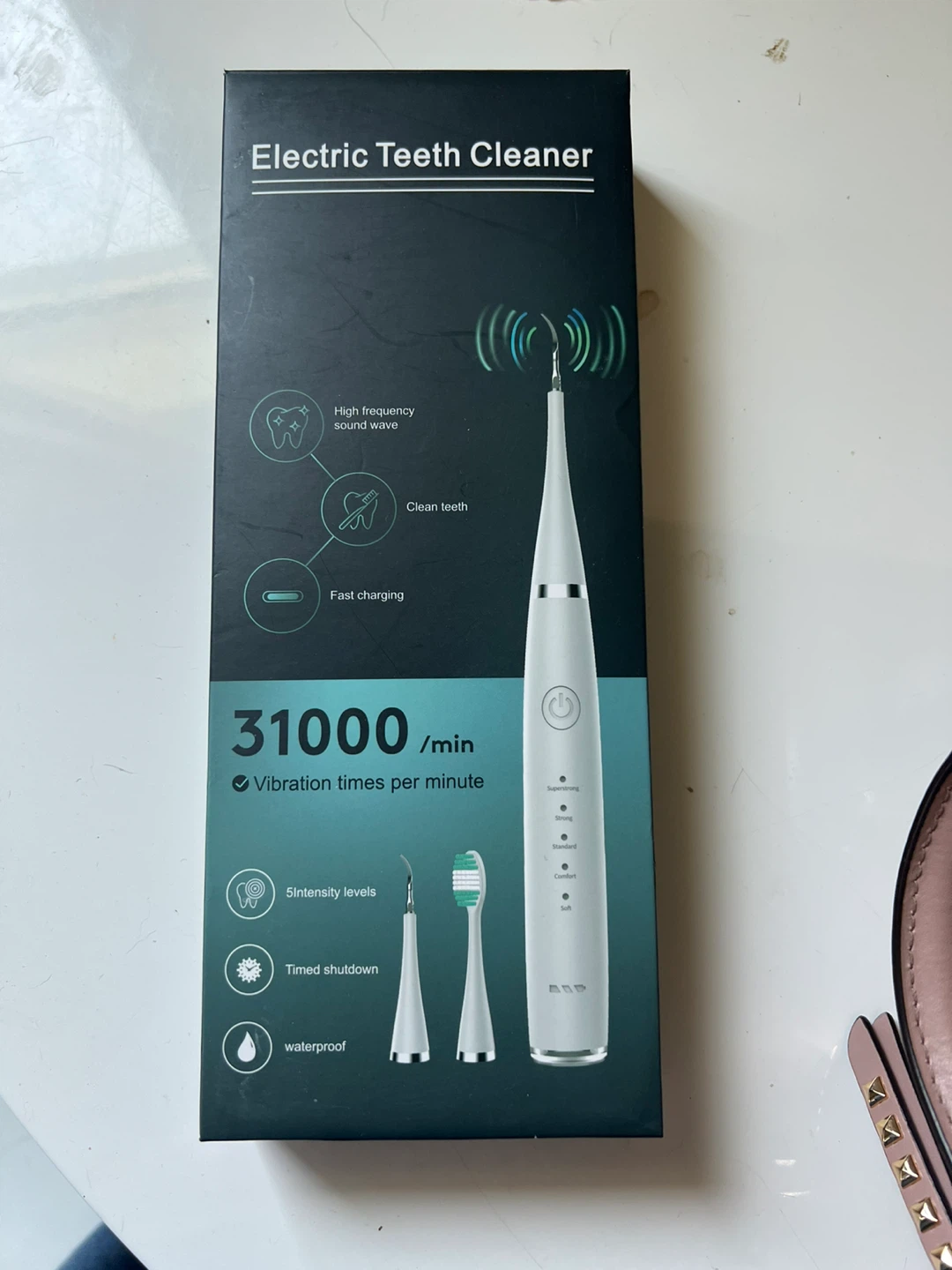 Brand new Electric Teeth Cleaner Set