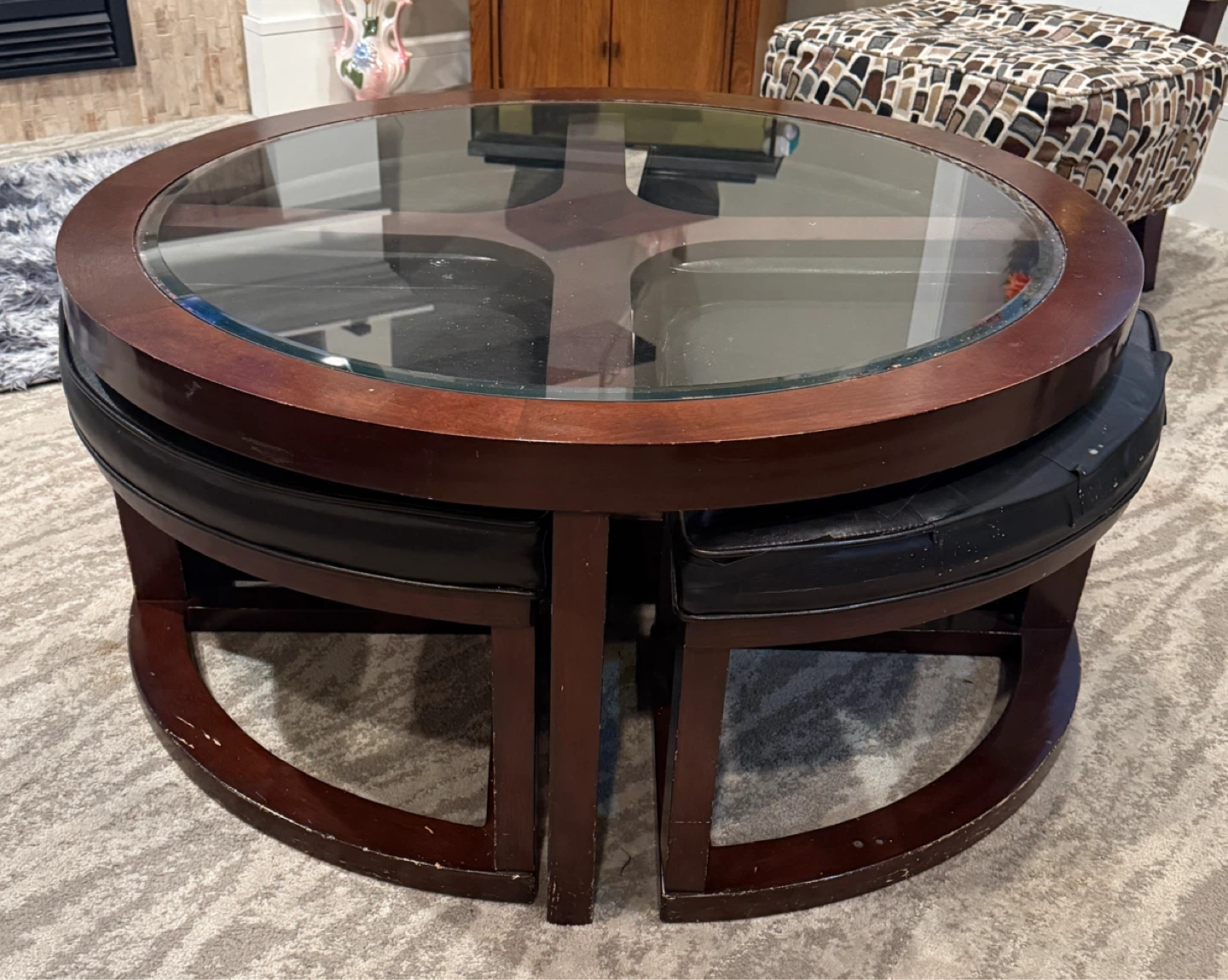 Round Coffee Table with Nesting Stools - photo 2