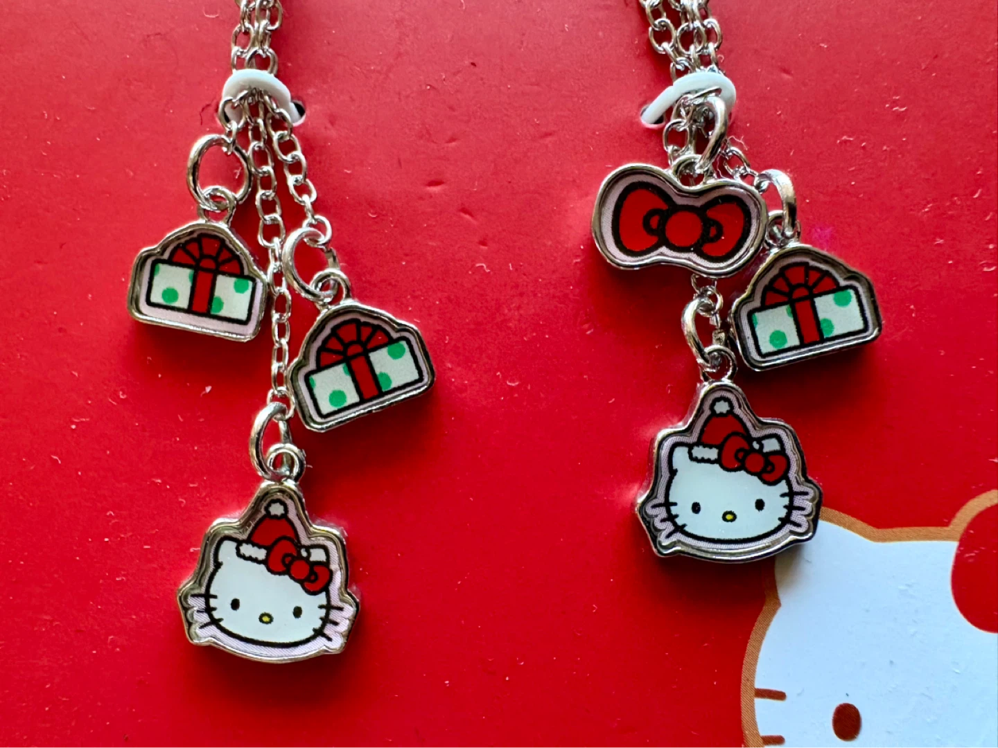 Official Sanrio Hello Kitty Christmas Jewelry Set & Earrings New - photo 2