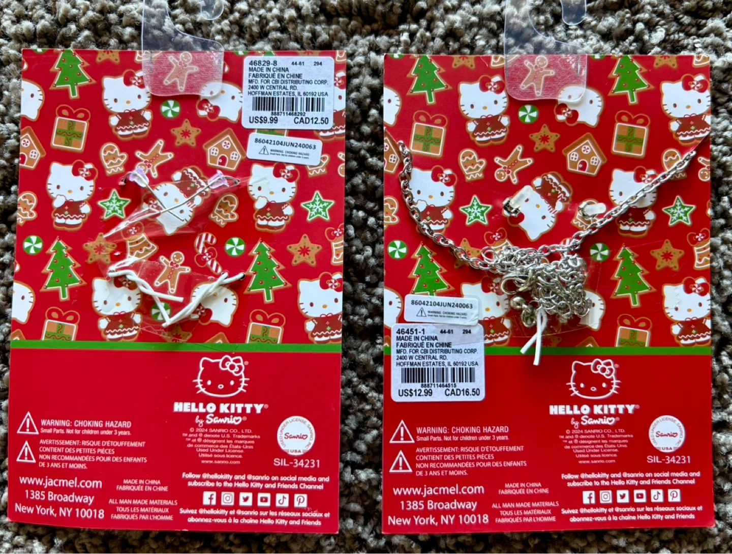 Official Sanrio Hello Kitty Christmas Jewelry Set & Earrings New - photo 4