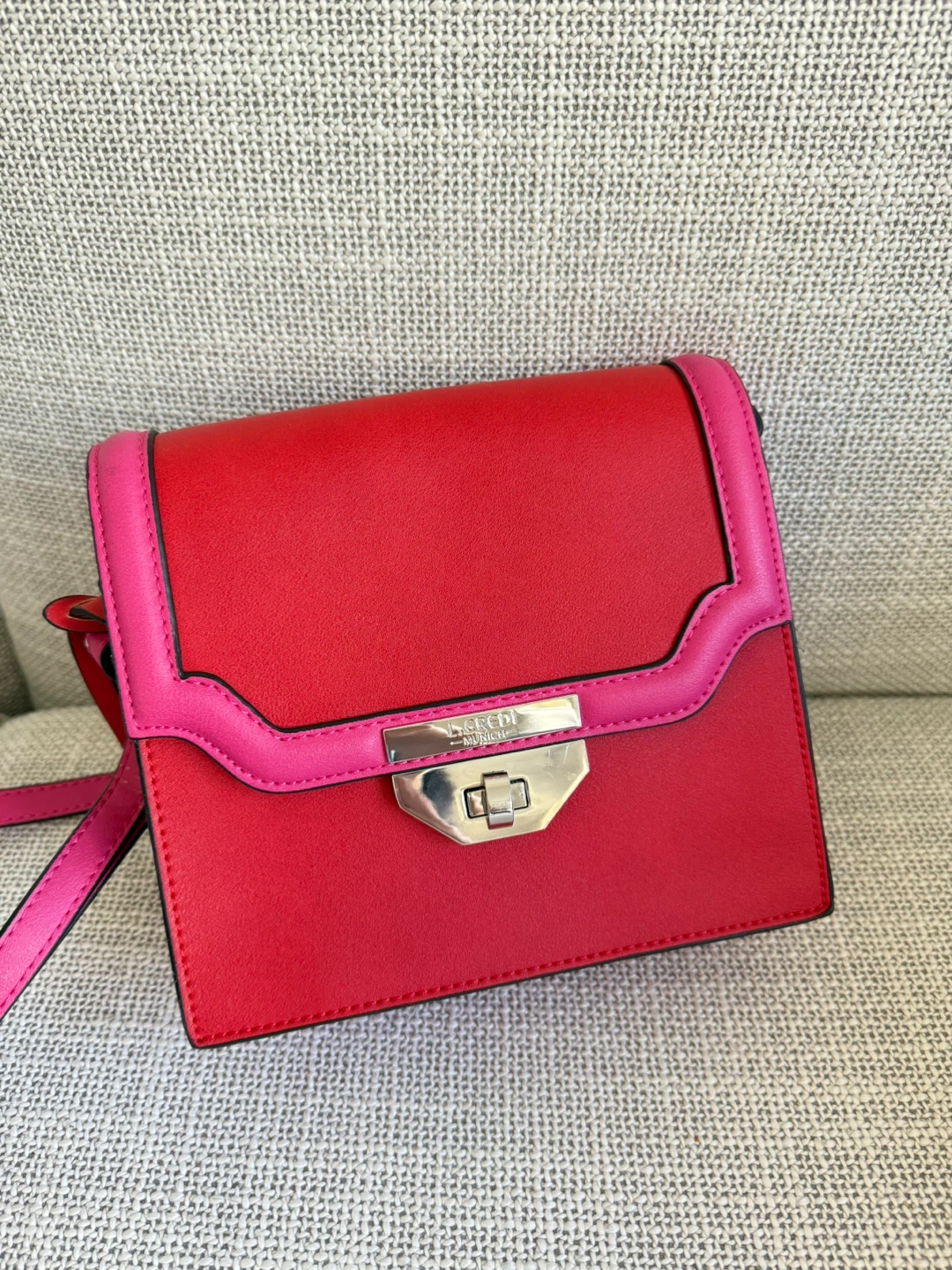 L. Credi Munich Red Bag - photo 3