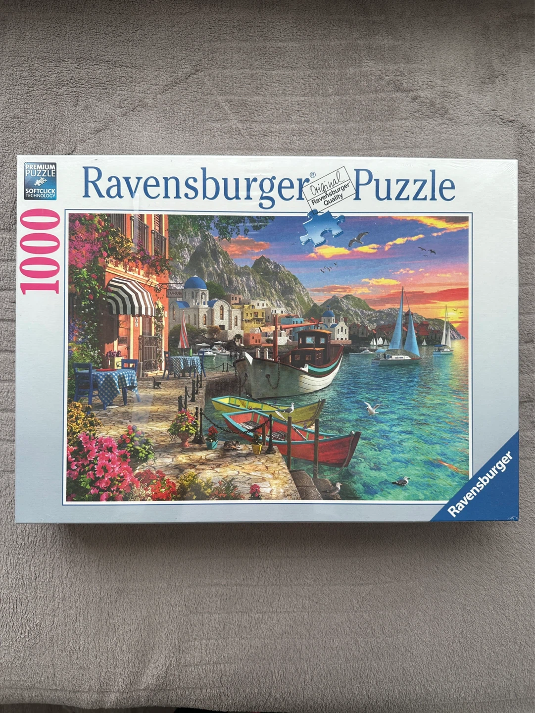 NEW Ravensburger 1000 Piece Puzzle