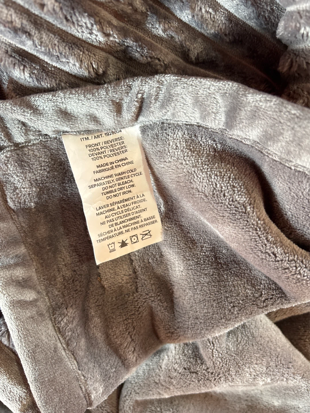 NWOT Koolaburra by UGG Plush Throw - Grey 50x70 - photo 2