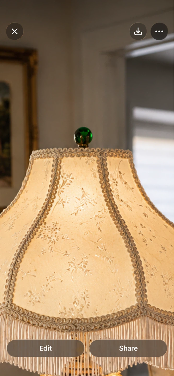 ✨ Beautiful Vintage Table Lamp – Rare & Elegant ✨ - photo 5