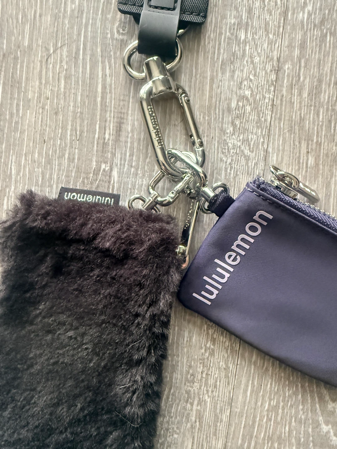 New Lululemon Keychain duel Pouch Set - photo 2