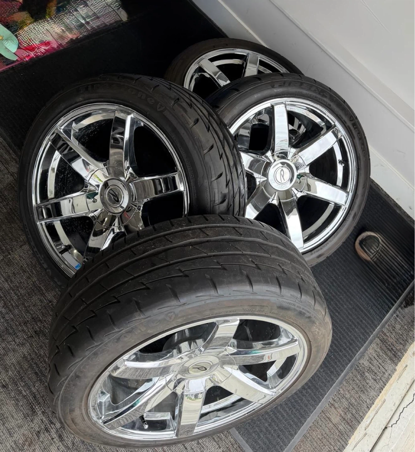 4x Chrome Rims with Tires 245/45R20 - photo 2