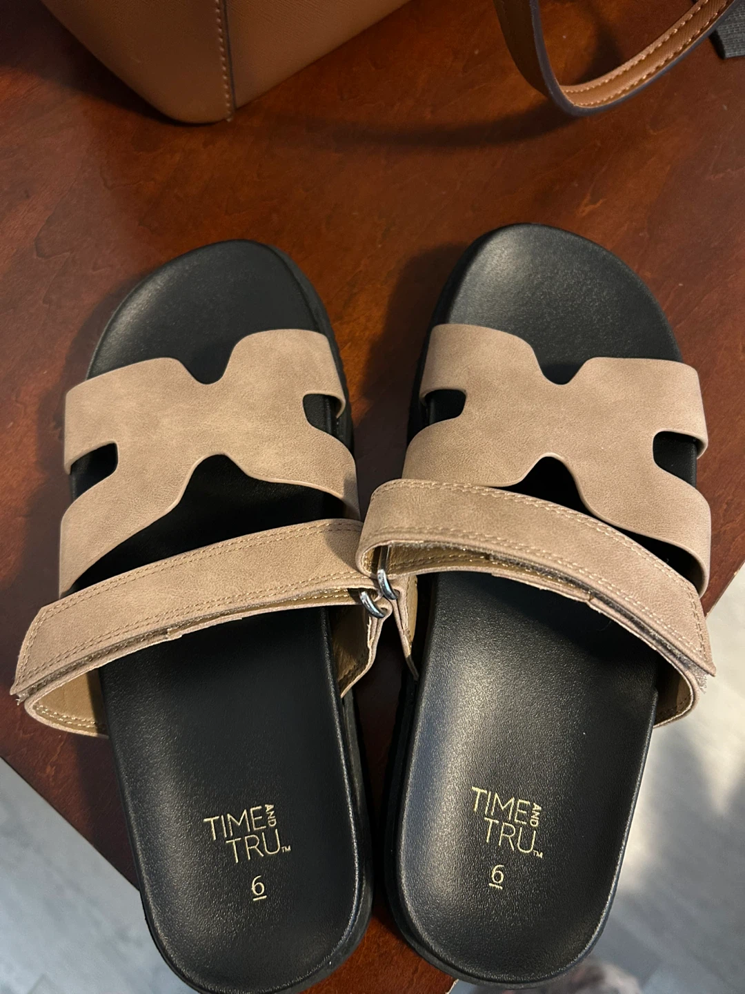 Time and Tru Women's Slide Sandals Tan Size 6