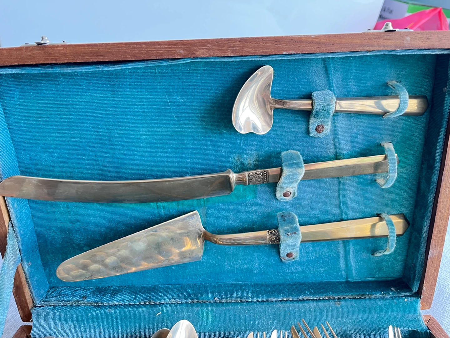 Brassware Cutlery Set in Wooden Case - photo 3