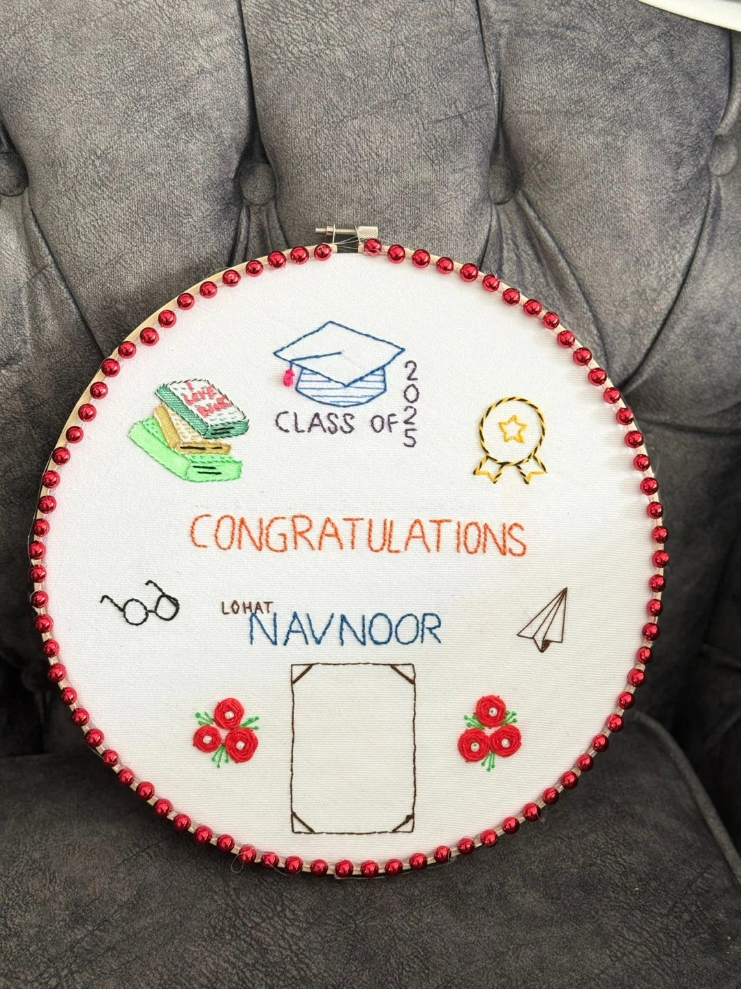 Hand-Embroidered Hoop Art - Mom Theme - photo 2