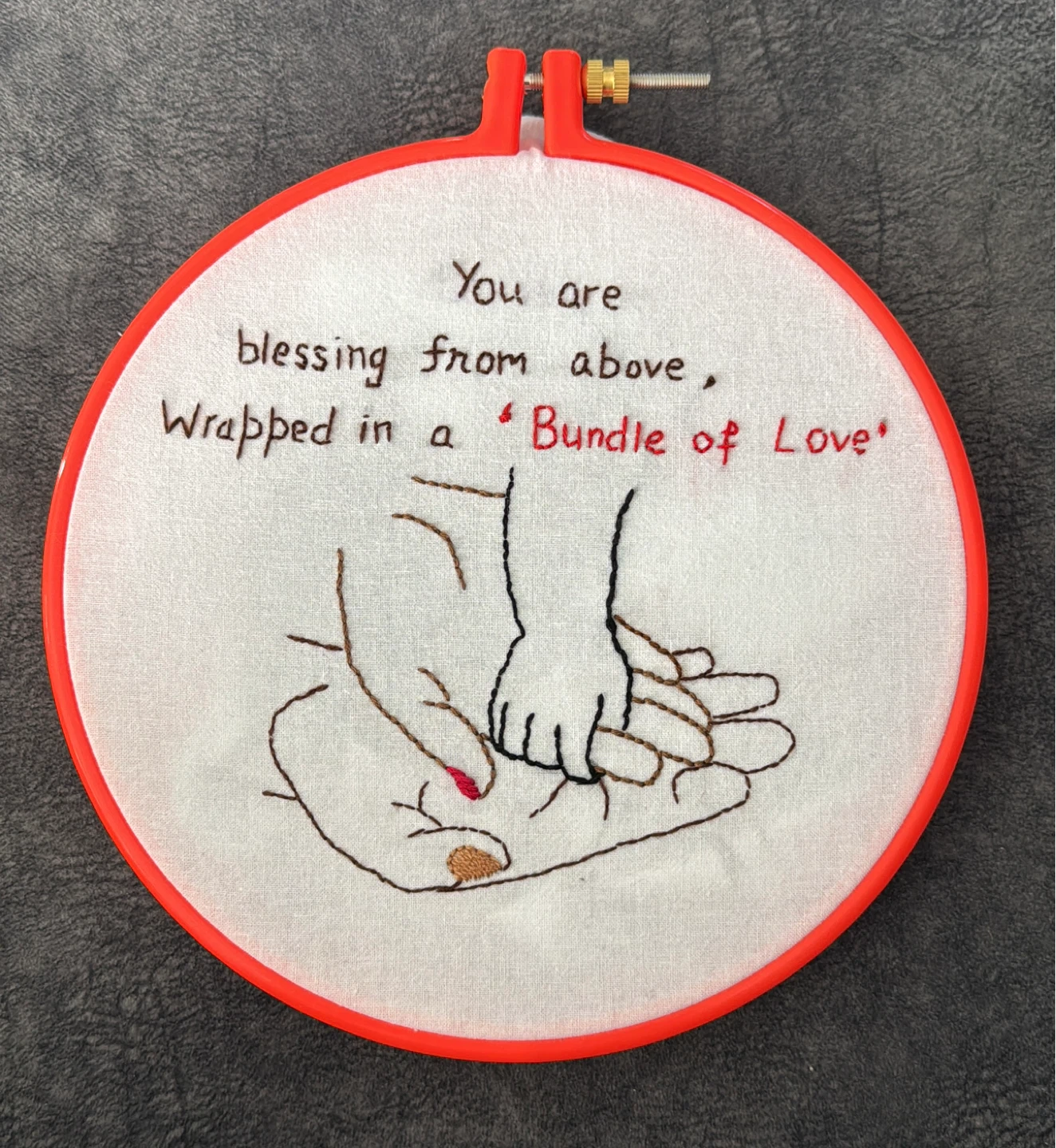 Hand-Embroidered Hoop Art - Mom Theme - photo 4