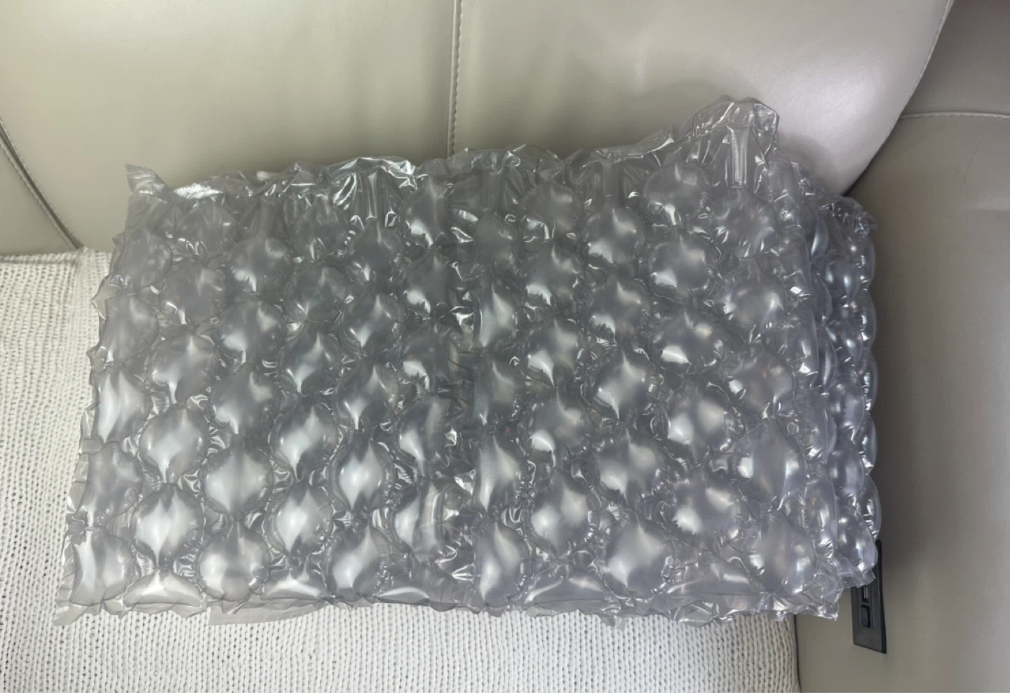 Recycled Bubble Wrap Packing Material / Moving / Shipping - photo 2