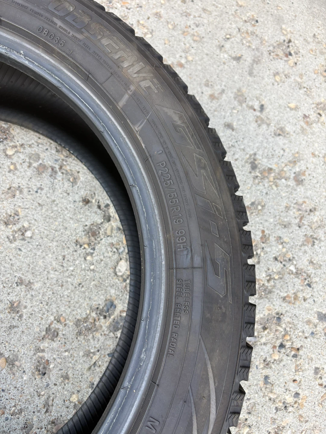 Toyo Observe GSI-6 Winter Tire P225/55R19 99H - photo 4