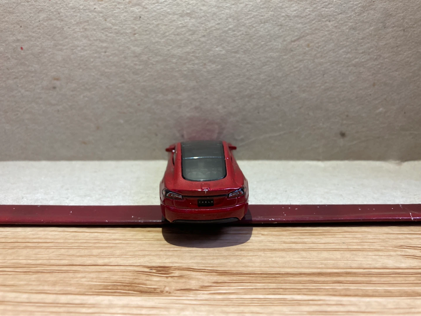 Matchbox Loose / Tesla Model S / Red - photo 4
